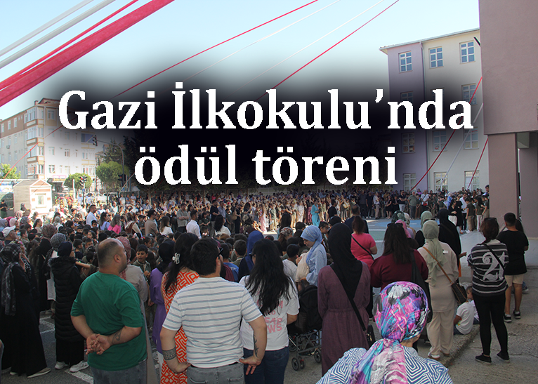 Gazi İlkokulu'nda ödül yağmuru